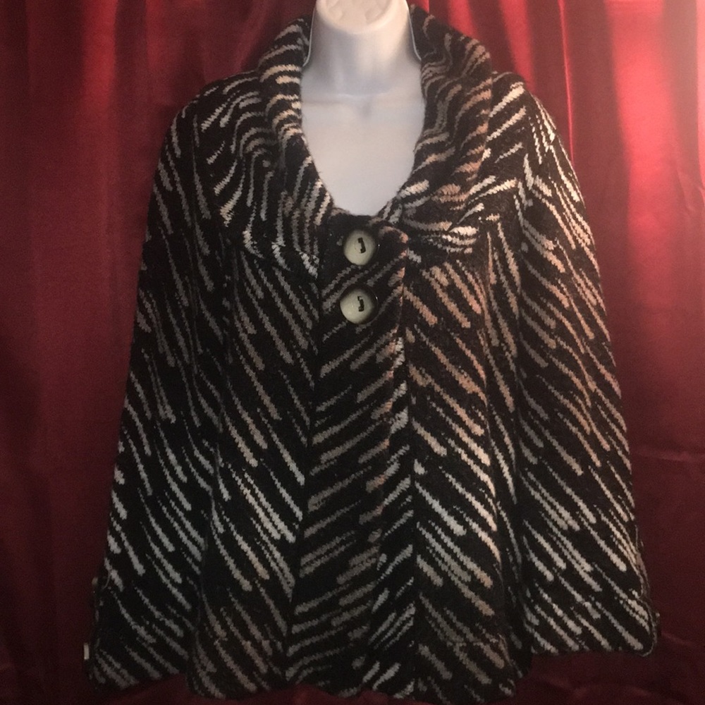 Avette sweater/blazer size M.